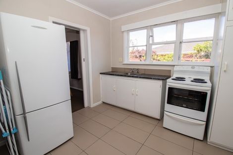Photo of property in 9a Whites Line West, Woburn, Lower Hutt, 5010