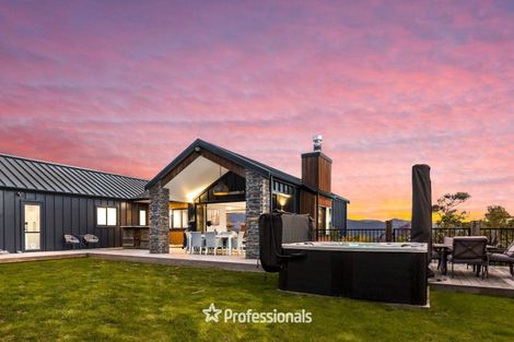 Photo of property in 263 Fairview Drive, Akatarawa, Upper Hutt, 5372