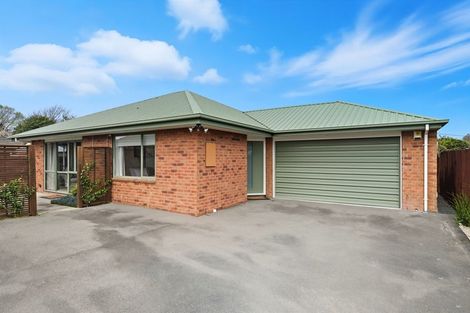 Photo of property in 39 Mappleton Avenue, Burnside, Christchurch, 8053