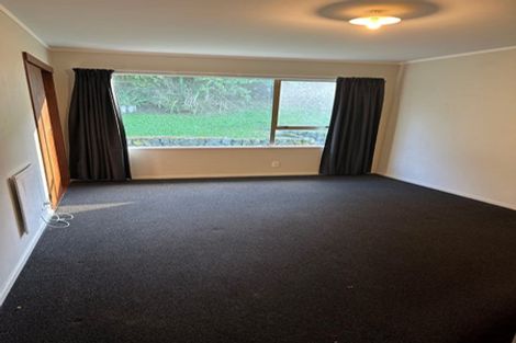 Photo of property in 48 Fyvie Avenue, Tawa, Wellington, 5028