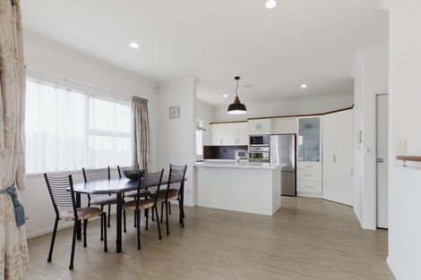 Photo of property in 32 Vale Street, Otumoetai, Tauranga, 3110