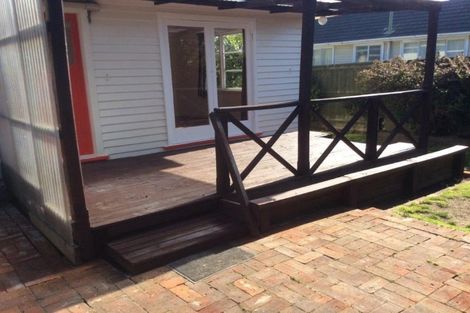 Photo of property in 2/11 Dunedin Street, Redwood, Christchurch, 8051