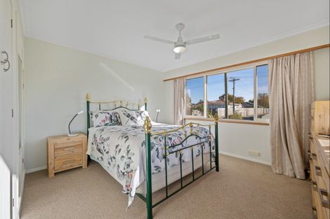 Photo of property in 3 Glenroy Crescent, Springlands, Blenheim, 7201