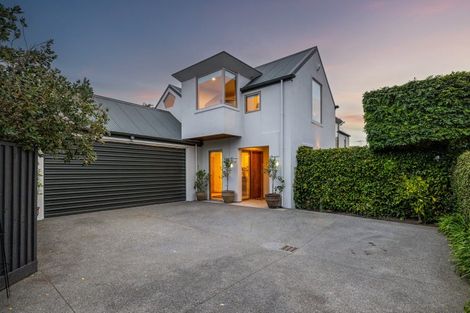 Photo of property in 131a Hamilton Avenue, Ilam, Christchurch, 8041