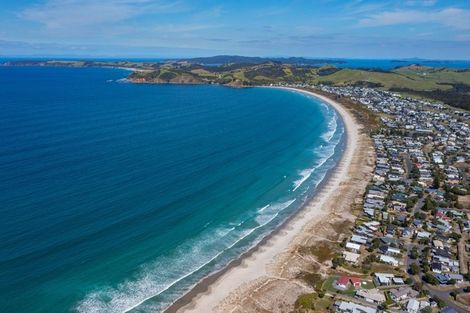 Photo of property in 37 Blue Bell Parade, Omaha, 0986