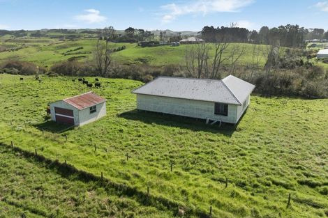 Photo of property in 46 Kaihau Road, Karioitahi, Waiuku, 2683