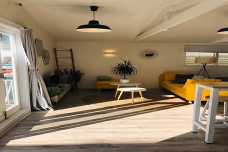 Photo of property in 3 Knight Avenue, Mount Albert, Auckland, 1025