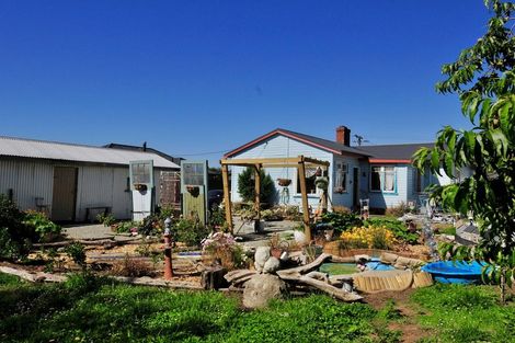 Photo of property in 6 Mary Street, Waimate, 7924