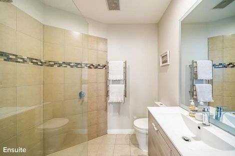 Photo of property in 18 Bolton Street, Petone, Lower Hutt, 5012