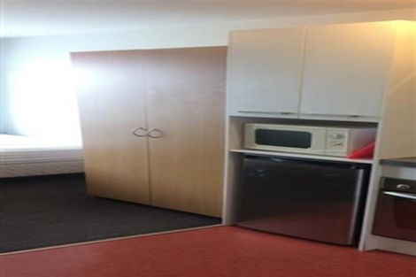 Photo of property in Orange Apartments/victoria Centr, 903/169 The Terrace, Wellington Central, Wellington, 6011