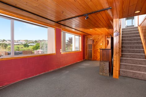 Photo of property in 16 Pandora Place, Welcome Bay, Tauranga, 3112