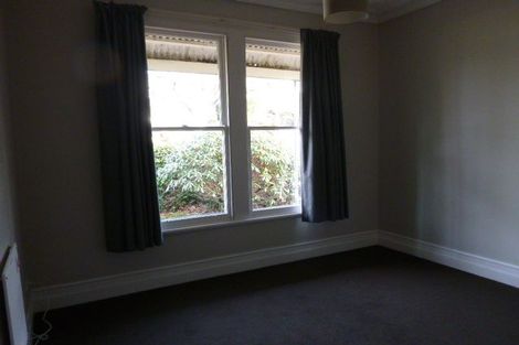 Photo of property in 10 Glenross Street, Glenross, Dunedin, 9011