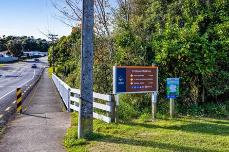 Photo of property in 201 Heta Road, Merrilands, New Plymouth, 4312