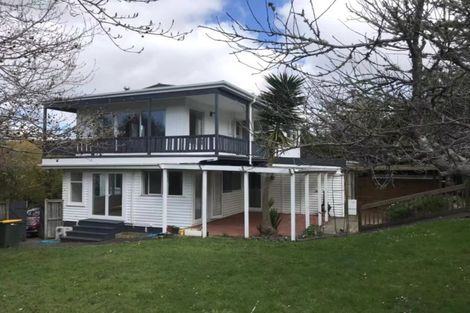 Photo of property in 12 Channel View Road, Campbells Bay, Auckland, 0630