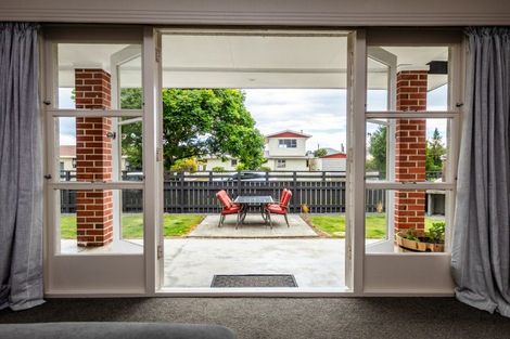 Photo of property in 9 Grange Street, Winton, 9720