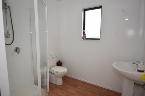 Photo of property in 2 Queen Street, Brighton, Dunedin, 9035