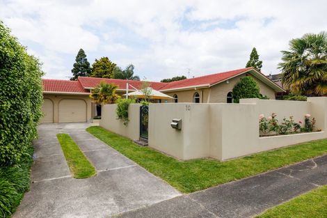 Photo of property in 10 Madill Road, St Andrews, Hamilton, 3200
