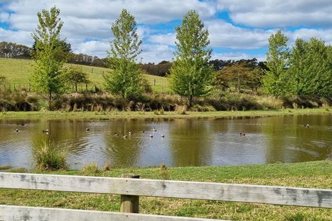 Photo of property in 23 Oak Valley Road, Dairy Flat, Albany, 0792