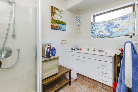 Photo of property in 2b Roys Road, Weymouth, Auckland, 2103