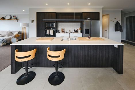 Photo of property in 104 Symes Drive, Red Beach, 0932