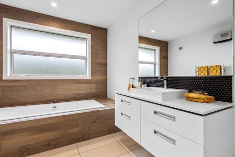 Photo of property in 8 Lilian Street, Kaiapoi, 7630