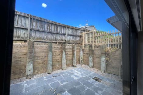 Photo of property in 5d Cosy Place, Howick, Auckland, 2014