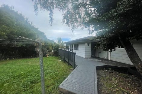 Photo of property in 87 Point View Drive, East Tamaki Heights, Auckland, 2016