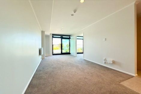 Photo of property in 2e/30 Westward Ho, Glen Eden, Auckland, 0602