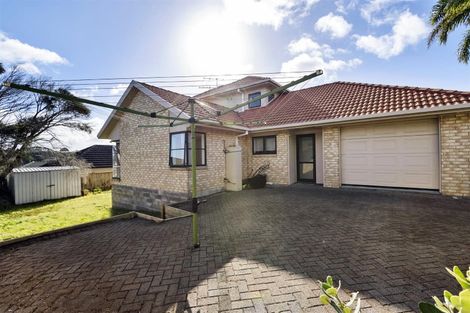 Photo of property in 19 Manara Place, The Gardens, Auckland, 2105