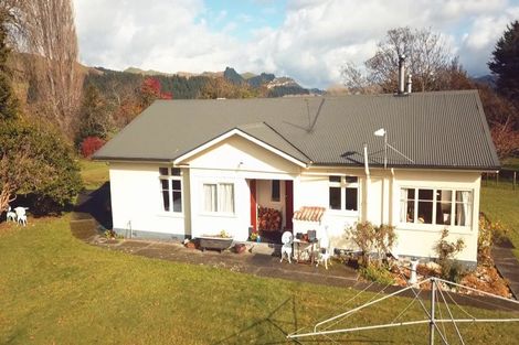 Photo of property in 1091 Torere Road, Taoroa Junction, Taihape, 4793