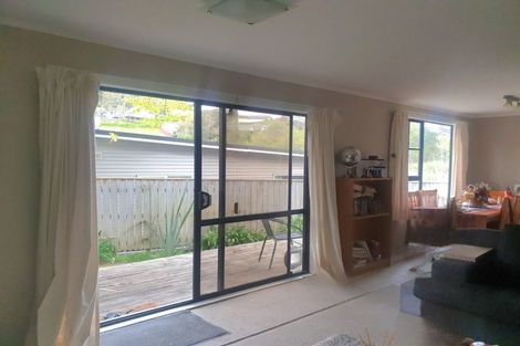 Photo of property in 50 Postgate Drive, Whitby, Porirua, 5024