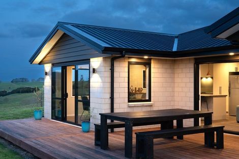 Photo of property in 681 Otaika Valley Road, Maungatapere, Whangarei, 0170