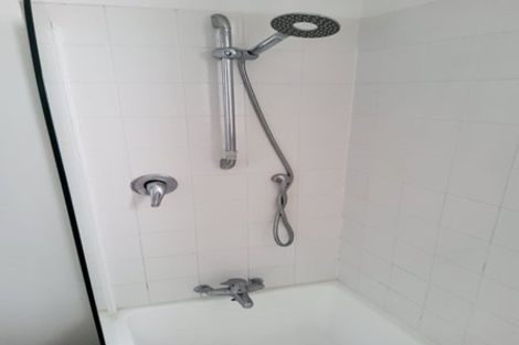 Photo of property in 221c The Terrace, Wellington Central, Wellington, 6011