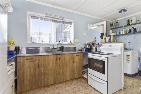 Photo of property in 19 Leslie Avenue, Western Heights, Rotorua, 3015