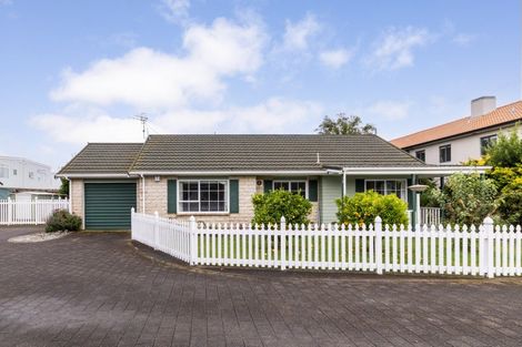 Photo of property in 7/21 Havelock Road, Havelock North, 4130