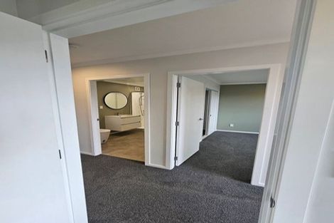 Photo of property in 22c Ohariu Road, Johnsonville, Wellington, 6037