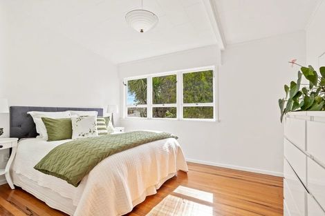 Photo of property in 8 Reiman Street, New Lynn, Auckland, 0600