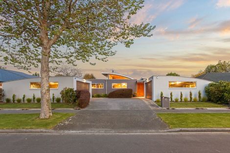 Photo of property in 26 Riverwood Boulevard, Redwood, Christchurch, 8051