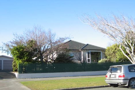 Photo of property in 81 Salford Street, Windsor, Invercargill, 9810