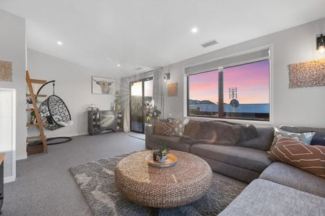 Photo of property in 16 Mearns Way, Ohauiti, Tauranga, 3112