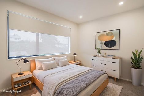 Photo of property in 2/14 Ayr Road, Pakuranga, Auckland, 2010