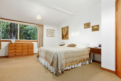 Photo of property in 161 Atkinson Road, Titirangi, Auckland, 0604