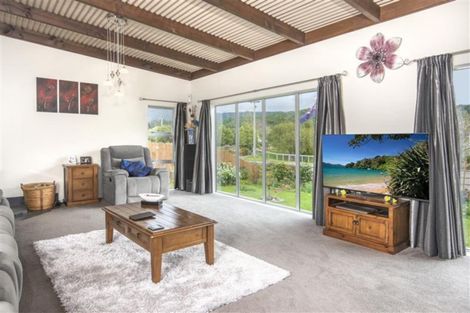 Photo of property in 20 Weka Place, Picton, 7220