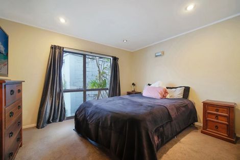 Photo of property in 164 Hutchinson Avenue, New Lynn, Auckland, 0600
