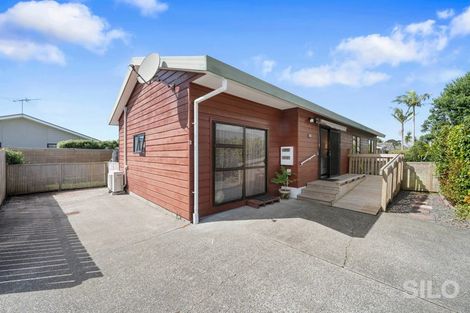Photo of property in 3/28 Lakeside Drive, Orewa, 0931