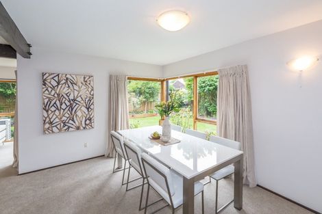 Photo of property in 76b Memorial Avenue, Ilam, Christchurch, 8053