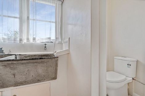 Photo of property in 28 Linwood Avenue, Mount Albert, Auckland, 1025