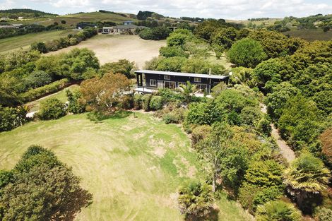 Photo of property in 119 Manu Drive, Kaiwaka, 0573