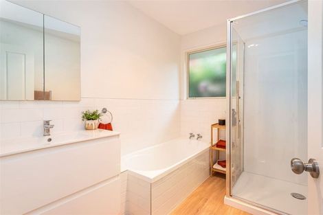 Photo of property in 20 Wendy Place, Heathcote Valley, Christchurch, 8022