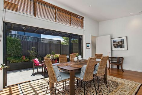 Photo of property in 61a Major Hornbrook Road, Mount Pleasant, Christchurch, 8081